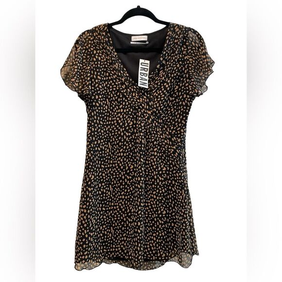 Urban Outfitters Dresses & Skirts - Urban Outfitters V-Neck Flutter Sleeve Leopard Dress Brown Black Size Small NWT‎
